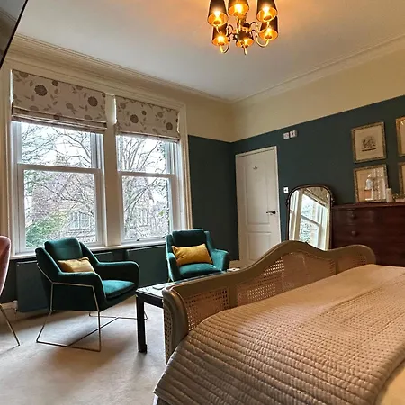 Pensionat Baytree House 4*