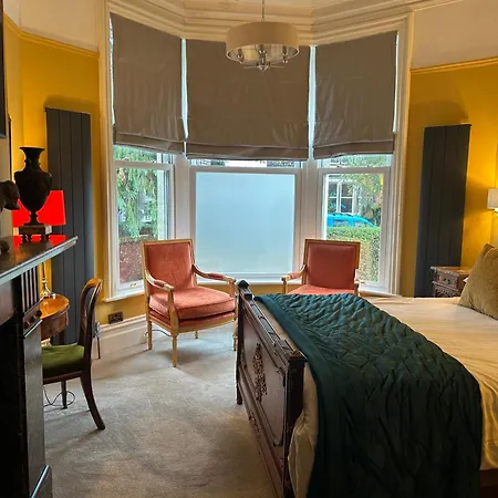 Baytree House Guest house 4*