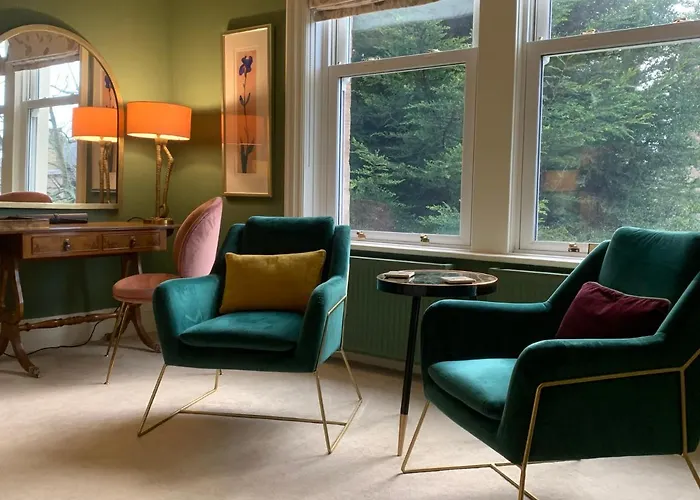 Baytree House Guest house