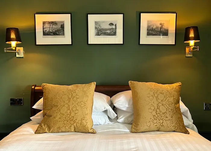 Guest house Baytree House 4*