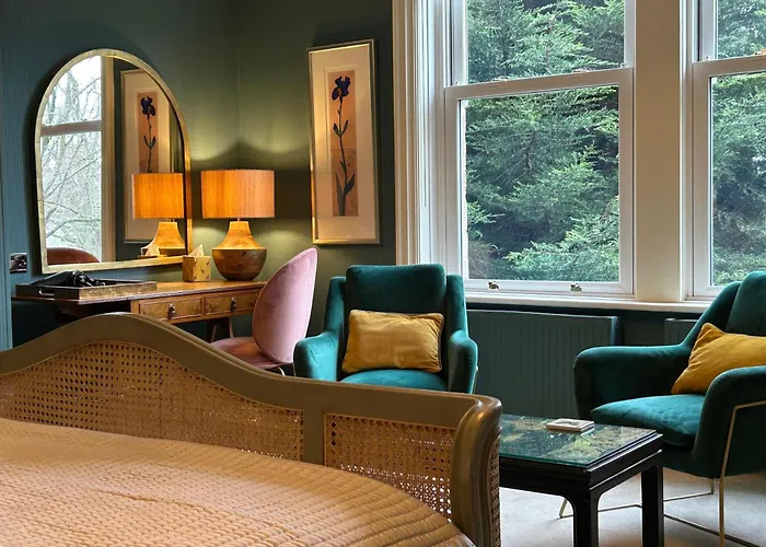 Guest house Baytree House 4*