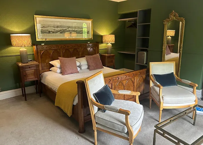 Guest house Baytree House 4*