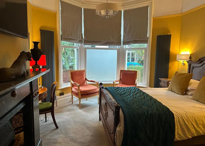 Baytree House Guest house 4*